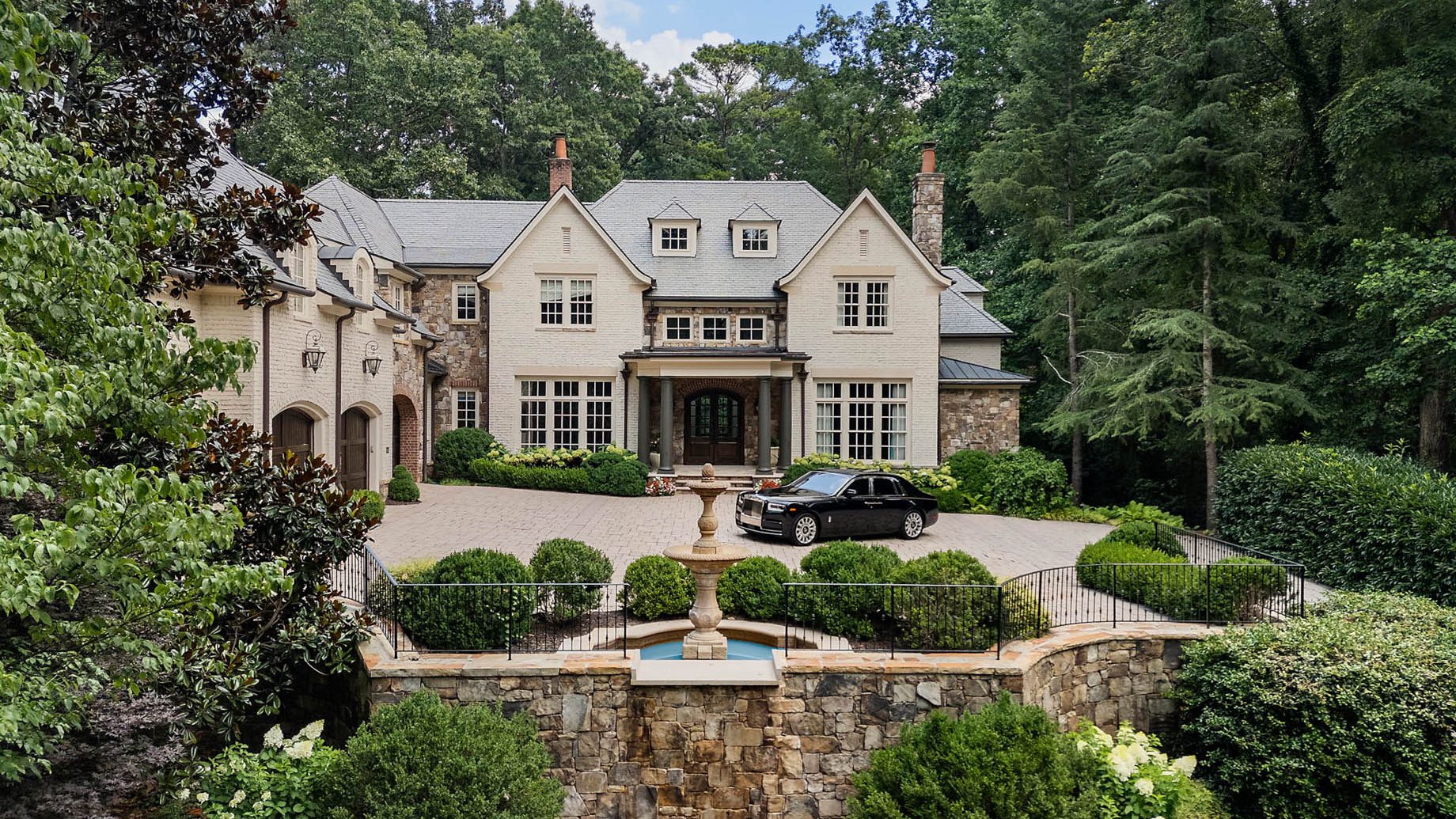 4345 Mount Paran Pkwy NW, Atlanta, GA, USA 🇺🇸 – SOLD – Debra Johnston