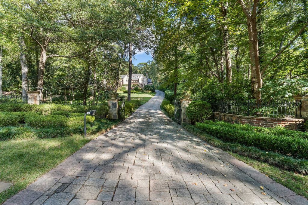 4375 Mount Paran Pkwy NW, Atlanta, GA, USA - 2