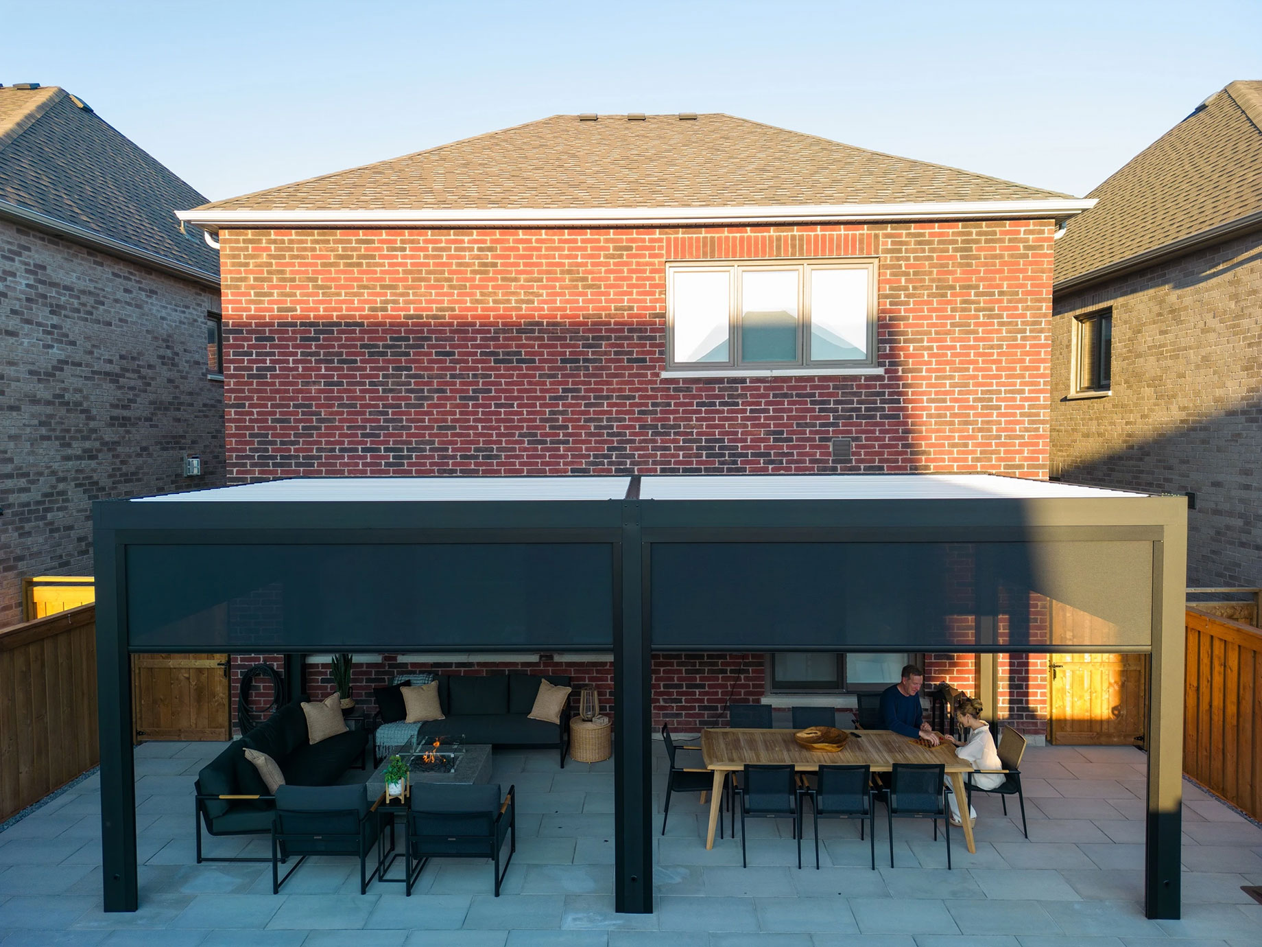 Aluminum Louvered Pergola in the Backyard
