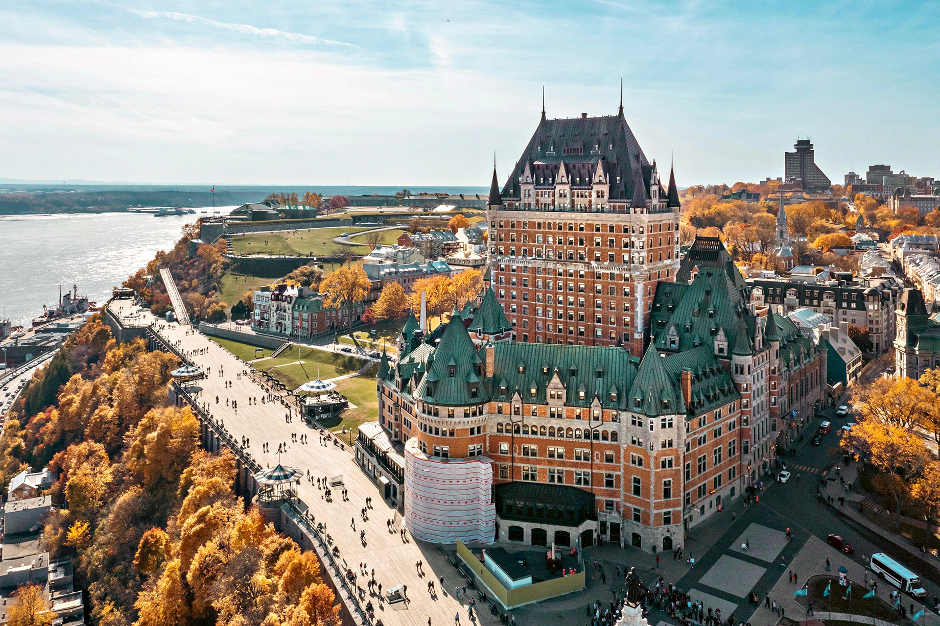 Château Frontenac and Dufferin Terrace in Old Québec City, Canada