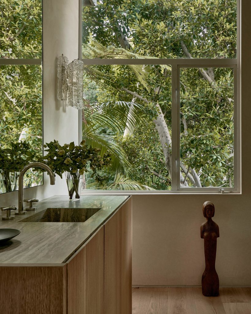 Mid-Century Style Brentwood Home - Benmore Ter, Los Angeles, CA, USA - 15