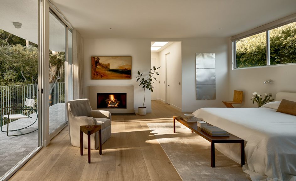 Mid-Century Style Brentwood Home - Benmore Ter, Los Angeles, CA, USA - 22