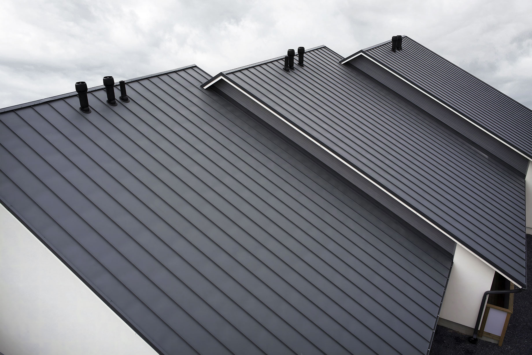 Modern Roof