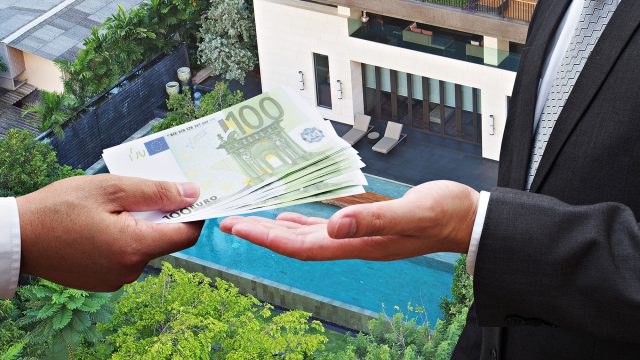 Paying Off A Pool Loan with Euro Banknotes