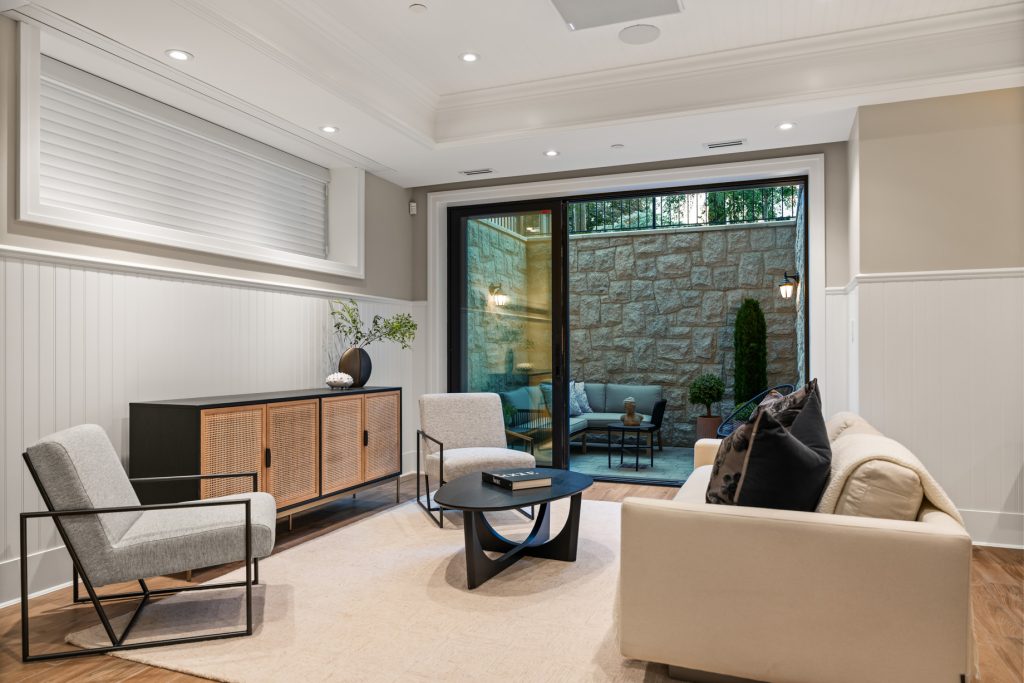 993 Broughton St, Vancouver, BC, Canada - 99