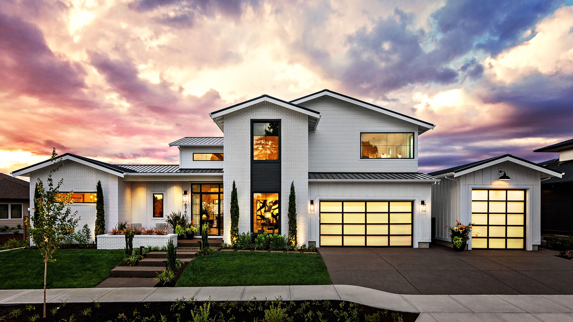 Custom-Built Luxury House in Lake Oswego, Oregon, USA