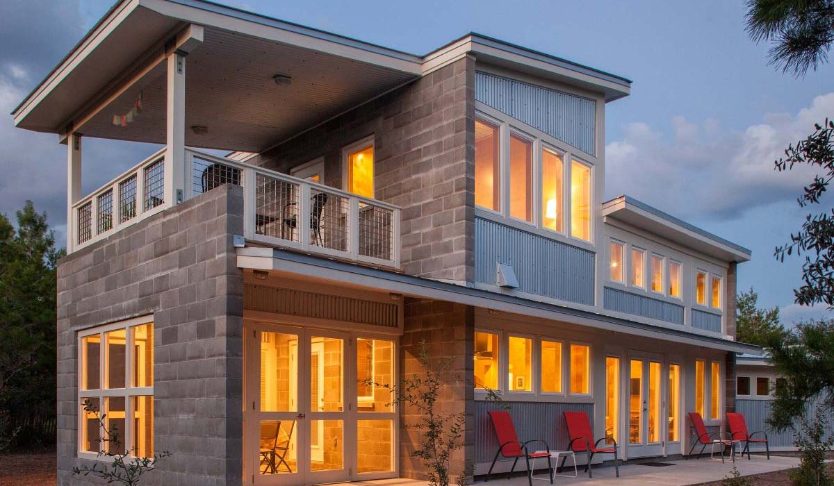 How Woodwork Brings the Character of Luxury Homes