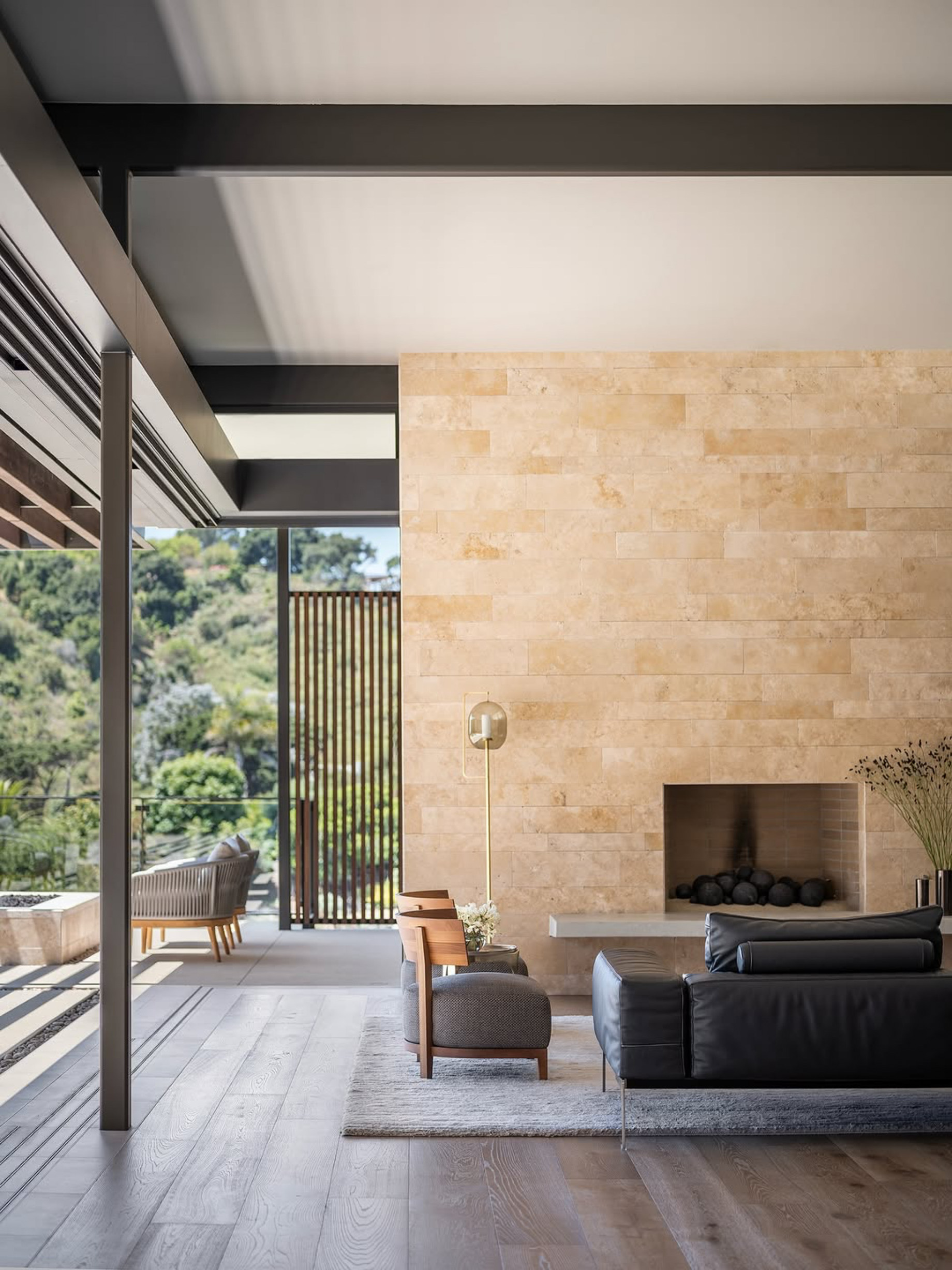 Midcentury Modern Hope Ranch Residence – Santa Barbara, CA, USA – 11