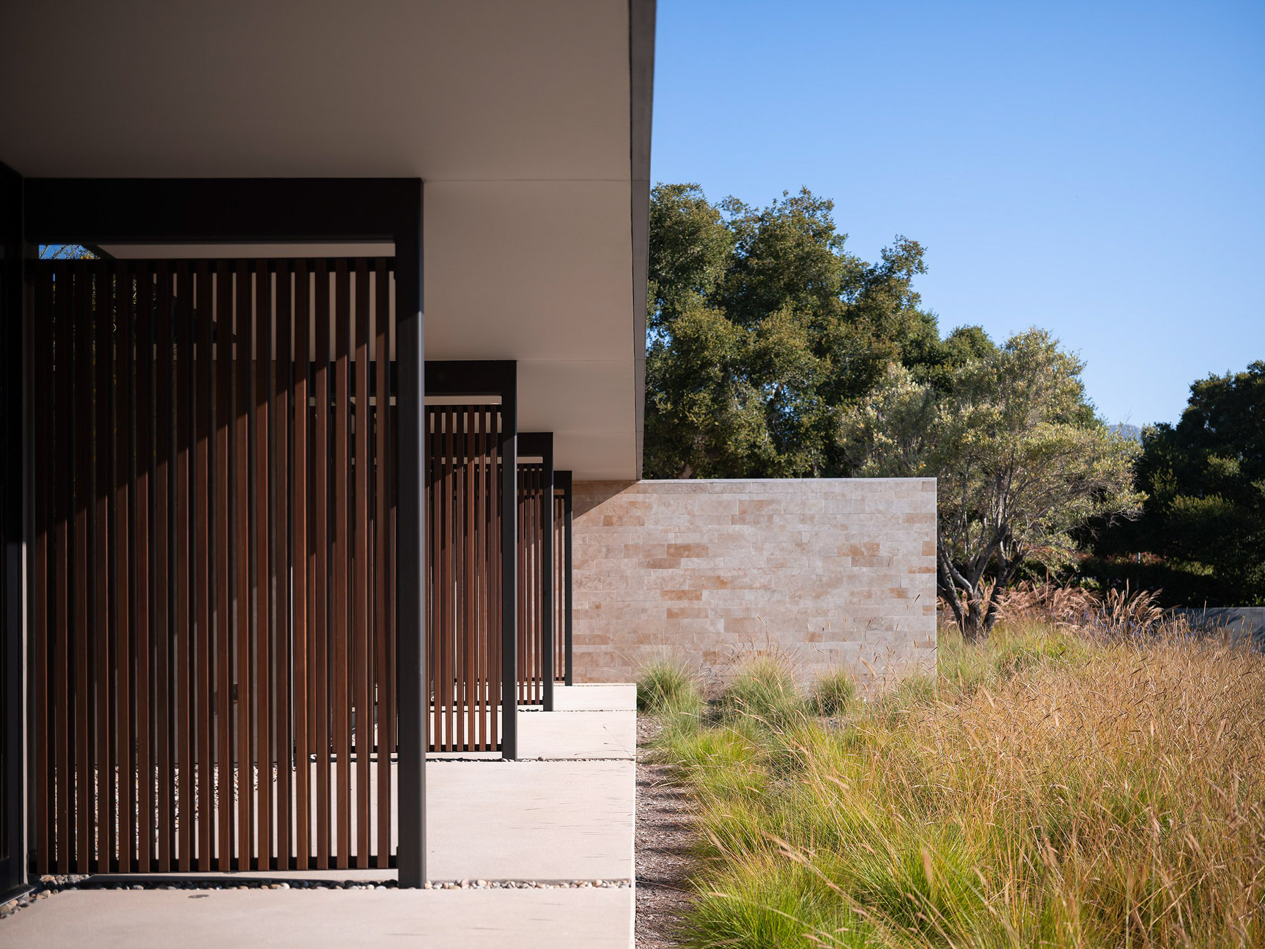 Midcentury Modern Hope Ranch Residence – Santa Barbara, CA, USA – 3