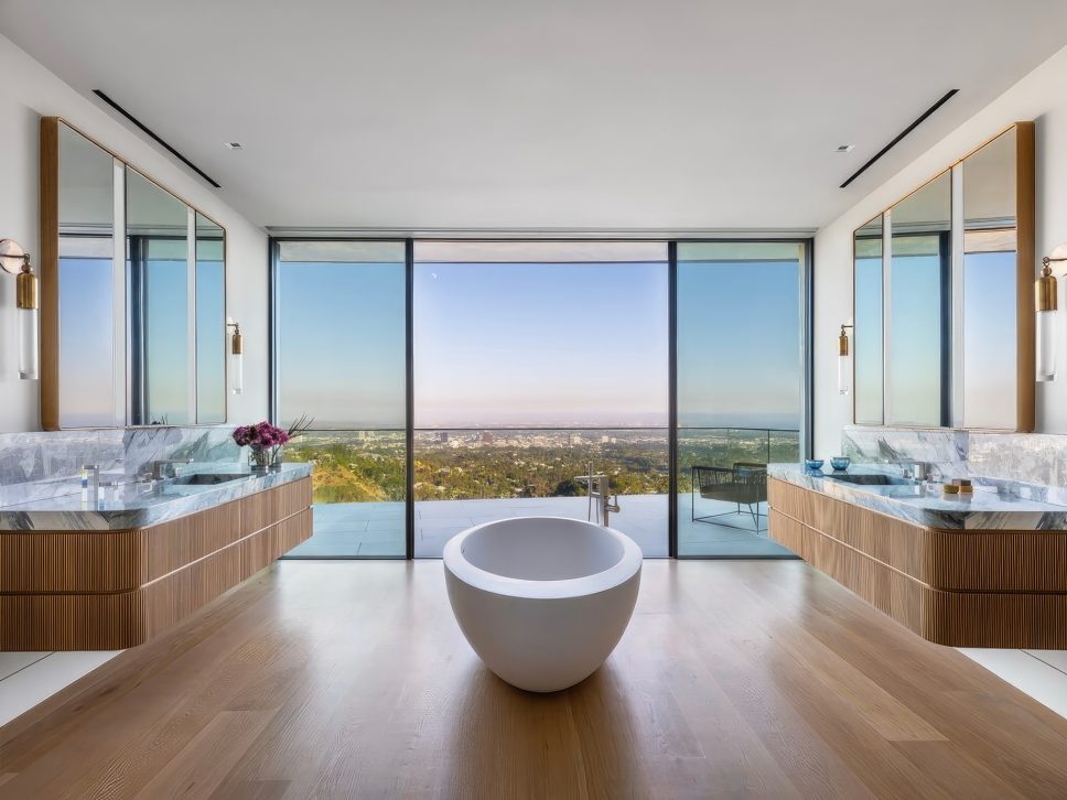 The Crestwood Residence - 1504 N Kenter Ave, Los Angeles, CA, USA - 56