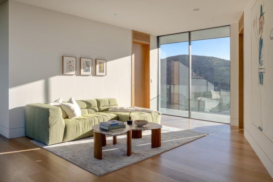 The Crestwood Residence - 1504 N Kenter Ave, Los Angeles, CA, USA - 71