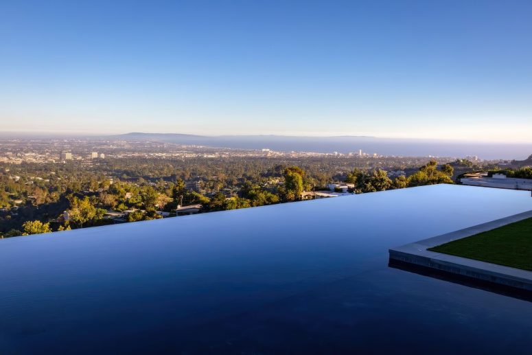 The Crestwood Residence - 1504 N Kenter Ave, Los Angeles, CA, USA - 94
