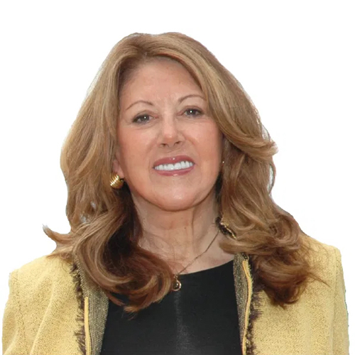 01 – Clara Hartree – Profile Picture – 500×500