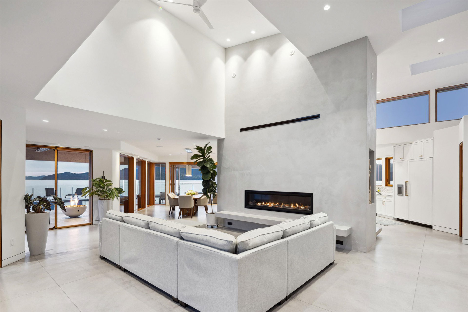 15 Brunswick Beach Rd, Lions Bay, BC, Canada – 10