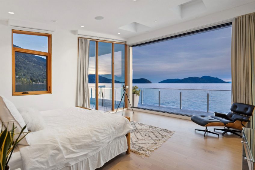 15 Brunswick Beach Rd, Lions Bay, BC, Canada - 15