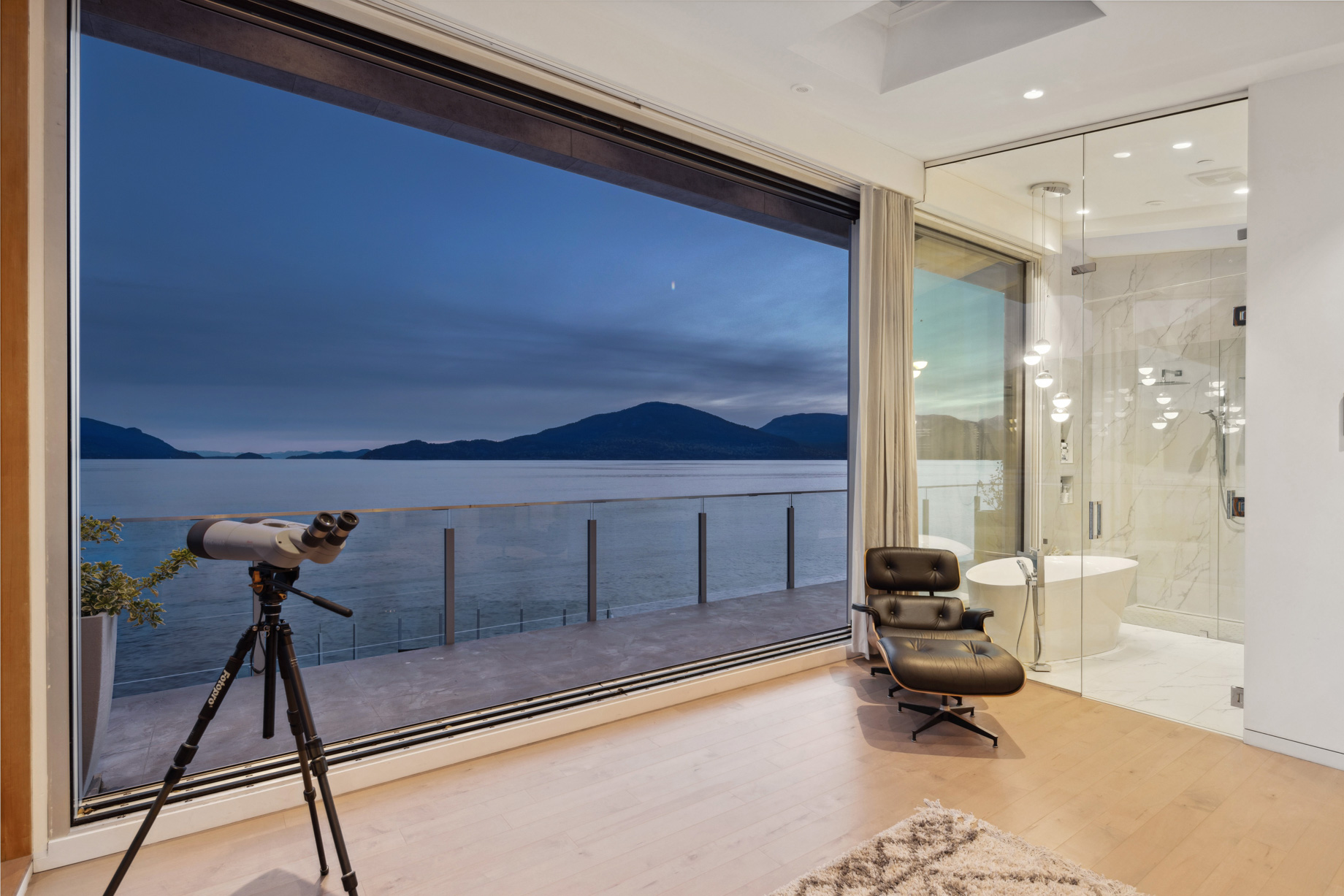 15 Brunswick Beach Rd, Lions Bay, BC, Canada – 18