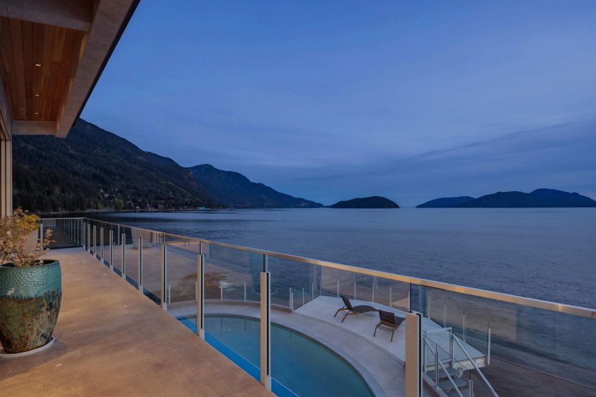 15 Brunswick Beach Rd, Lions Bay, BC, Canada - 19