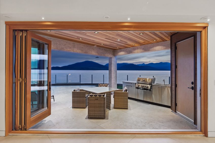 15 Brunswick Beach Rd, Lions Bay, BC, Canada - 23