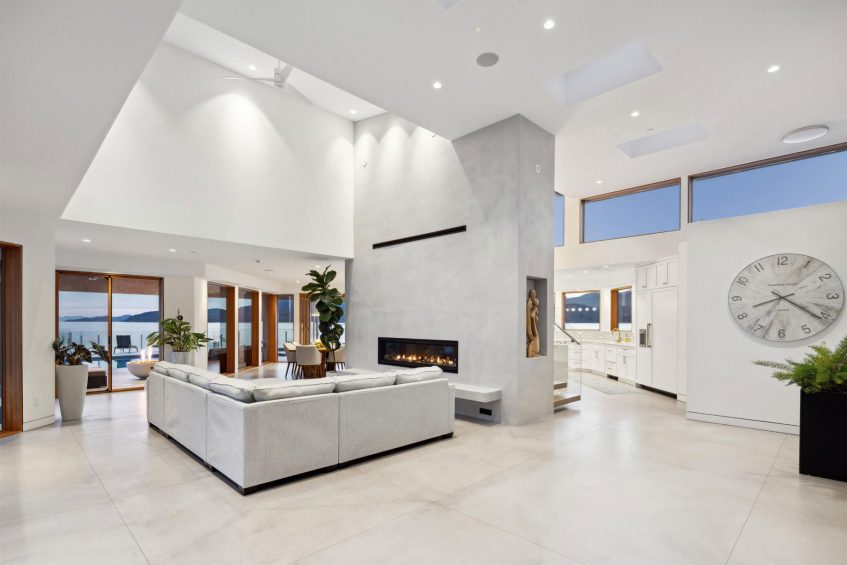 15 Brunswick Beach Rd, Lions Bay, BC, Canada - 9