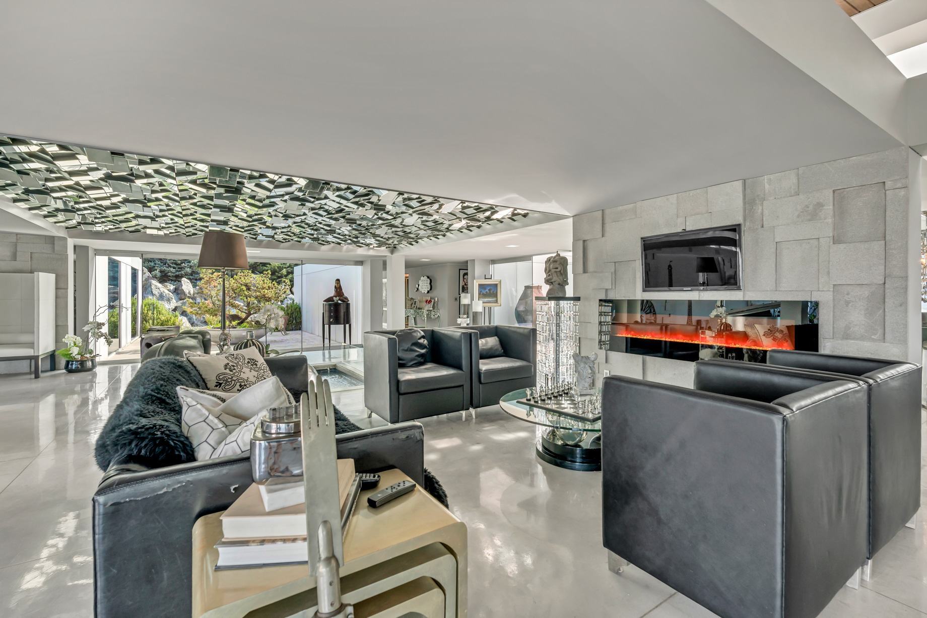 4358 Hobson Road, Kelowna, BC, Canada – 4