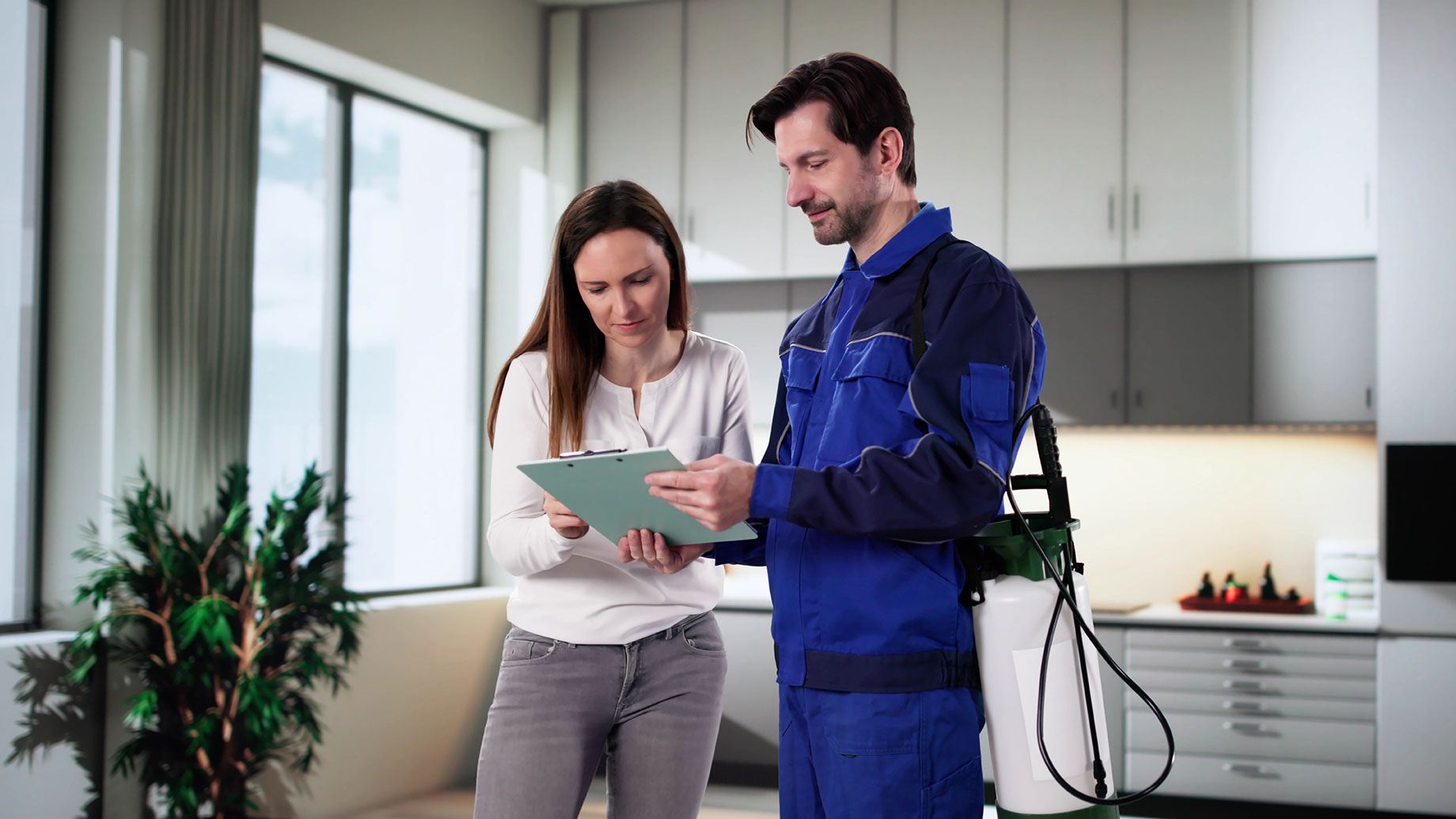 Pest Control Professional Invoicing Homeowner