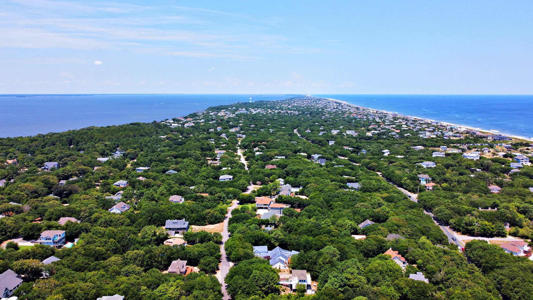 Waterfront Community of Southern Shores Vacation Homes in Outer Banks, North Carolina, USA