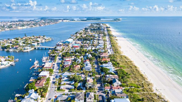 Waterfront Homes on the Gulf of America in St. Petersburg, Florida, USA