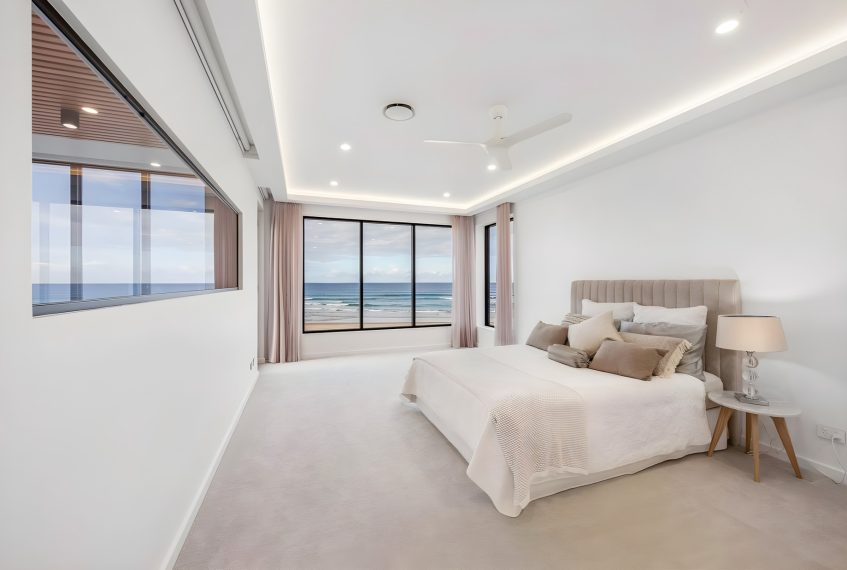 237 Jefferson Lane, Palm Beach, Queensland, Australia - 13