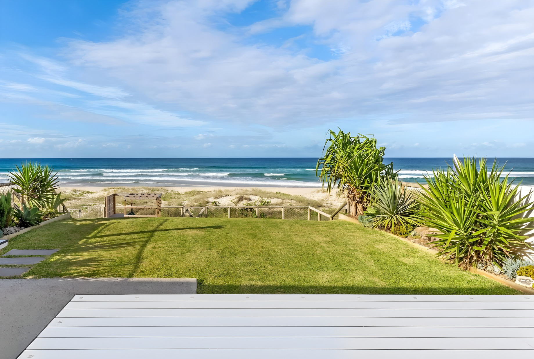 237 Jefferson Lane, Palm Beach, Queensland, Australia – 5