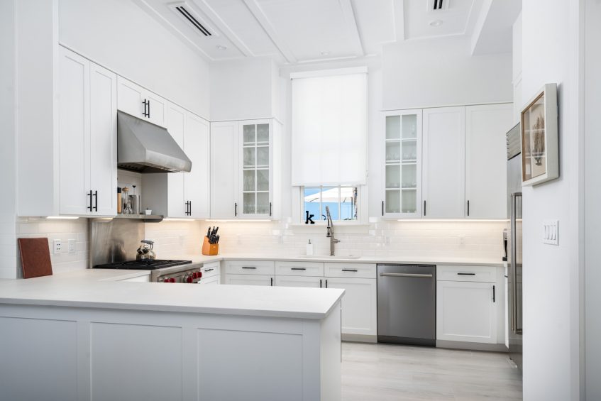 Adventure Cliff - 443 Columbus Beach Cottage, Ambergris Cay, Turks & Caicos Islands - 10