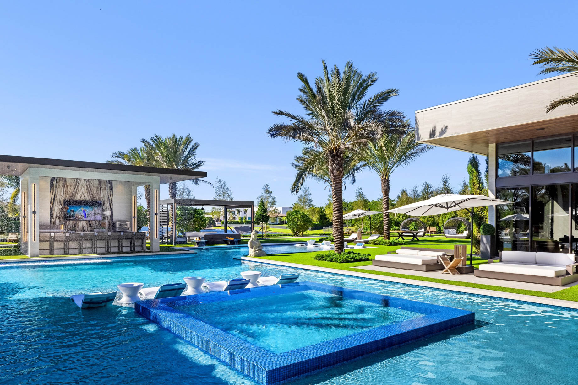 Casa Maranello – 16171 Quiet Vista Circle, Delray Beach, FL, USA – 18