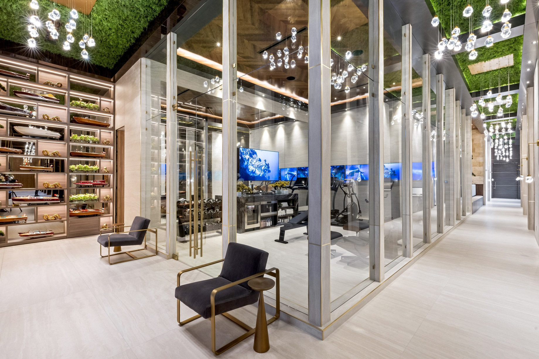 Casa Maranello – 16171 Quiet Vista Circle, Delray Beach, FL, USA – 34