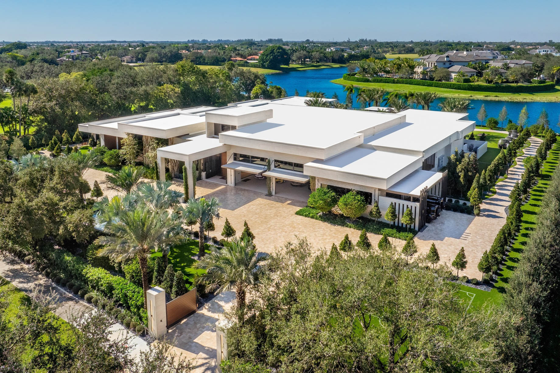 Casa Maranello – 16171 Quiet Vista Circle, Delray Beach, FL, USA – 5