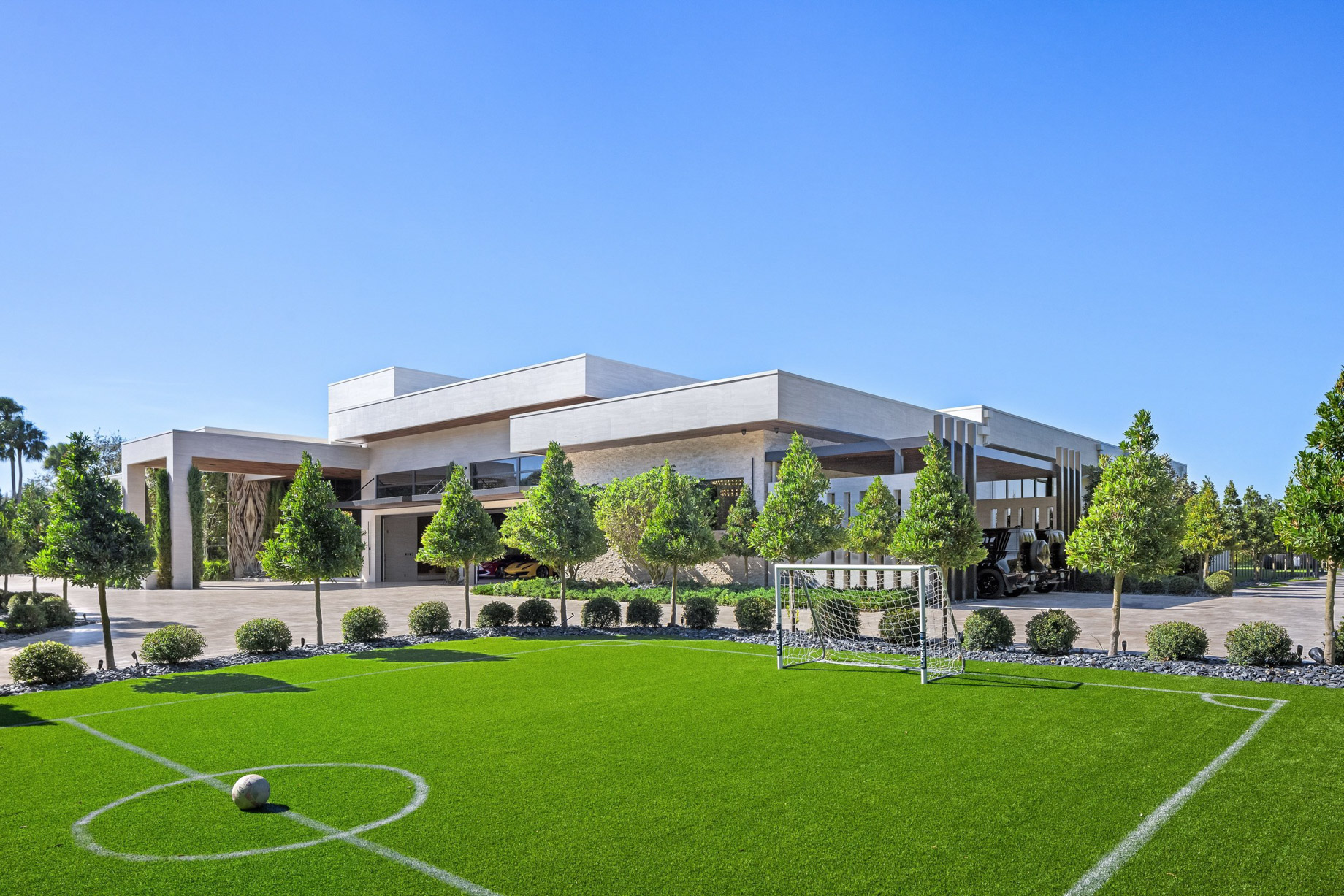 Casa Maranello – 16171 Quiet Vista Circle, Delray Beach, FL, USA – 85