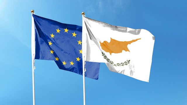 Flags of the EU and Cyprus