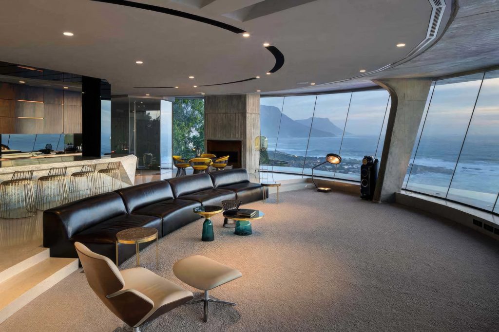 Pengilly House Iron Man Villa - Kloof Rd, Cape Town, South Africa - 21