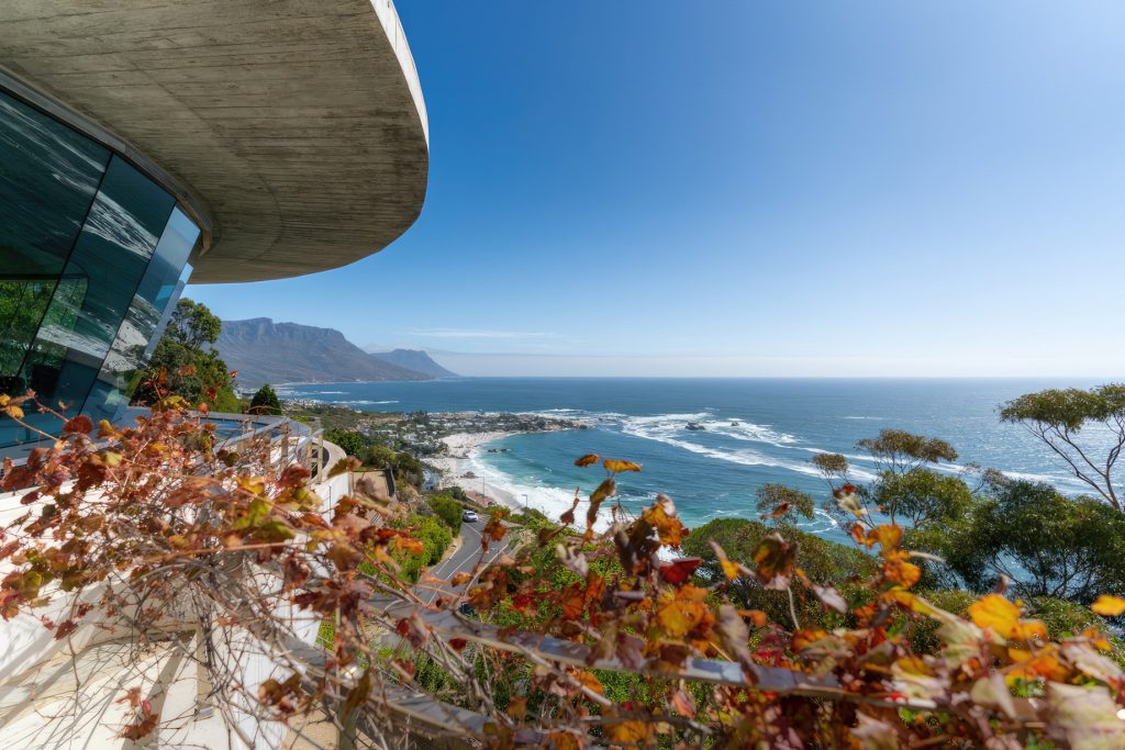 Pengilly House Iron Man Villa - Kloof Rd, Cape Town, South Africa - 25