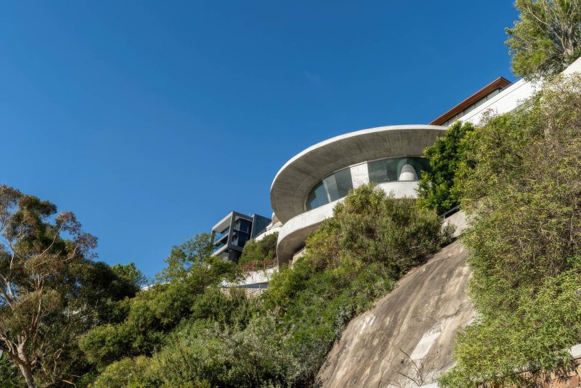 Pengilly House Iron Man Villa - Kloof Rd, Cape Town, South Africa - 3