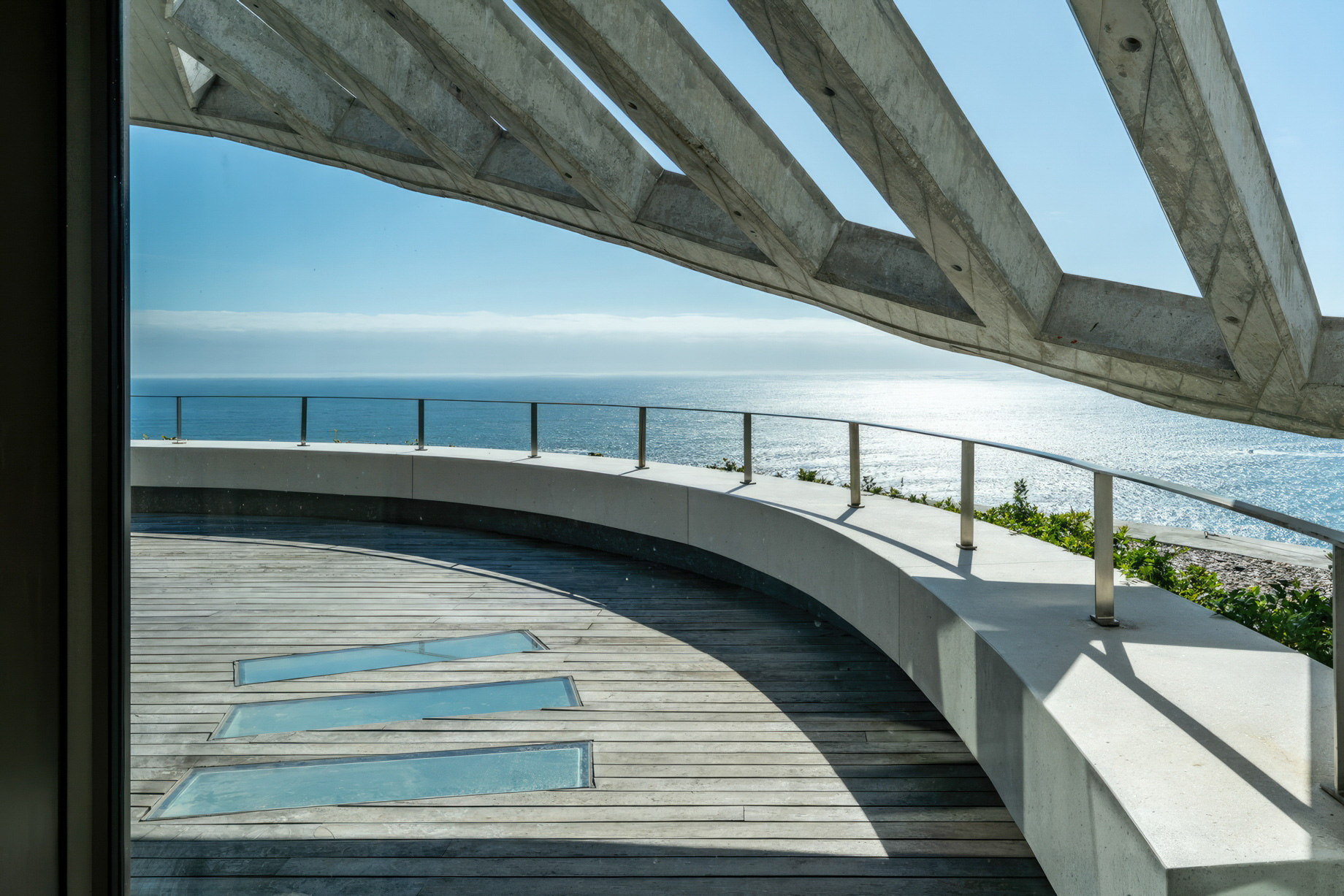 Pengilly House Iron Man Villa – Kloof Rd, Cape Town, South Africa – 32