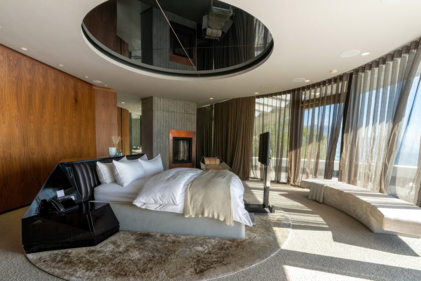 Pengilly House Iron Man Villa - Kloof Rd, Cape Town, South Africa - 35