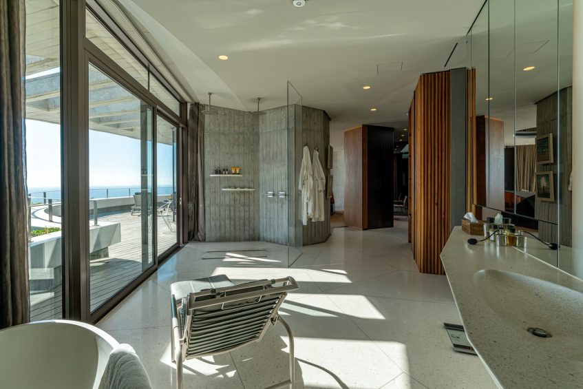 Pengilly House Iron Man Villa - Kloof Rd, Cape Town, South Africa - 38