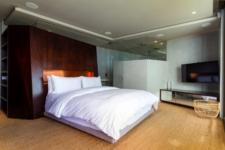 Pengilly House Iron Man Villa - Kloof Rd, Cape Town, South Africa - 46