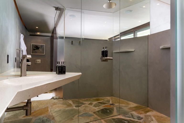 Pengilly House Iron Man Villa - Kloof Rd, Cape Town, South Africa - 47