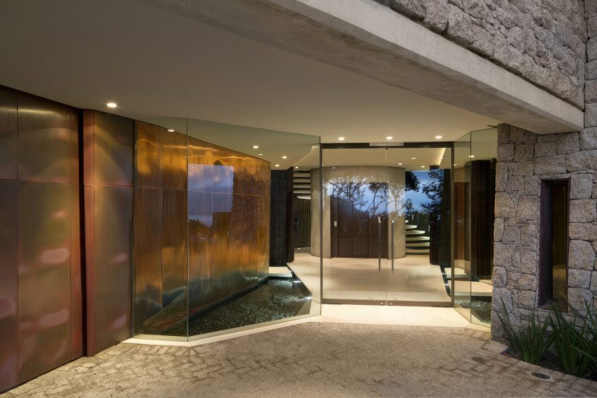 Pengilly House Iron Man Villa - Kloof Rd, Cape Town, South Africa - 5