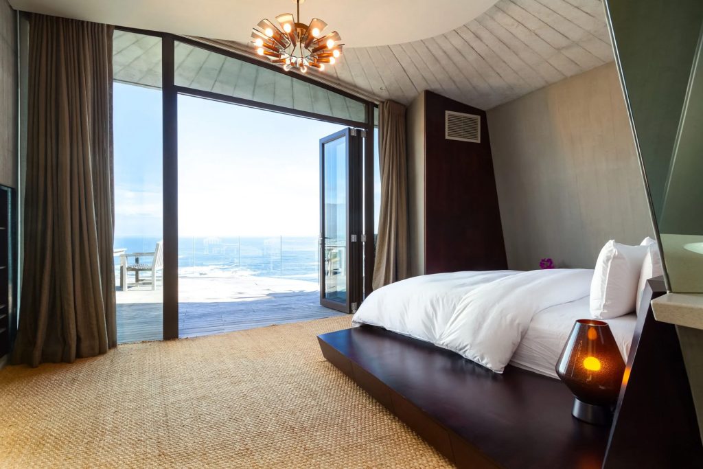 Pengilly House Iron Man Villa - Kloof Rd, Cape Town, South Africa - 50