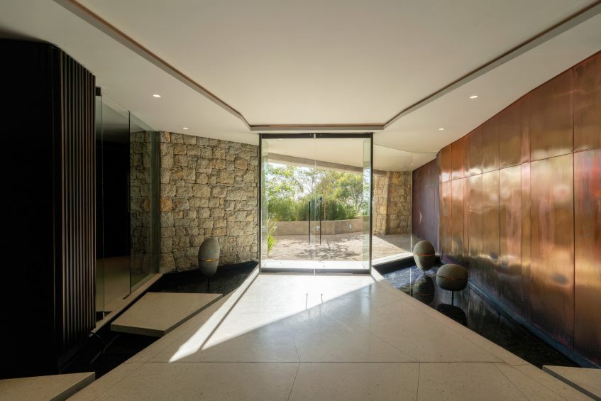 Pengilly House Iron Man Villa - Kloof Rd, Cape Town, South Africa - 6