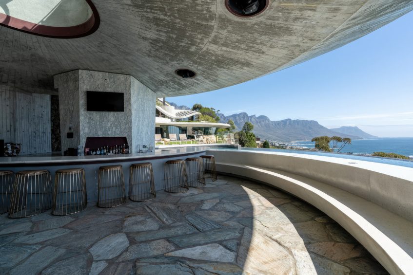 Pengilly House Iron Man Villa - Kloof Rd, Cape Town, South Africa - 66