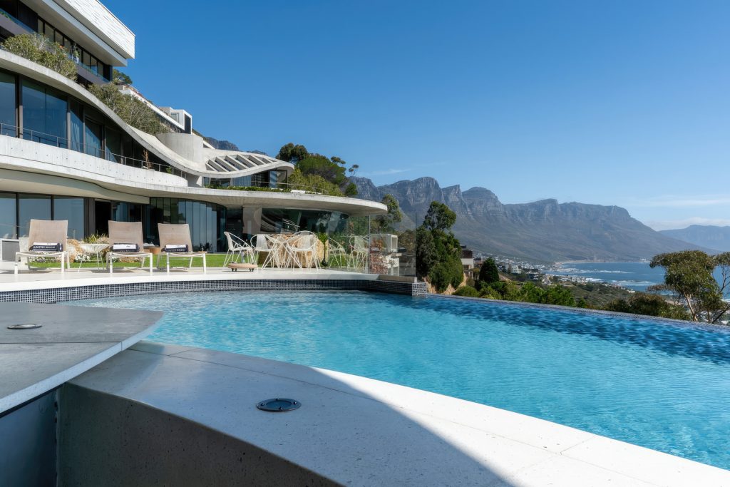 Pengilly House Iron Man Villa - Kloof Rd, Cape Town, South Africa - 68