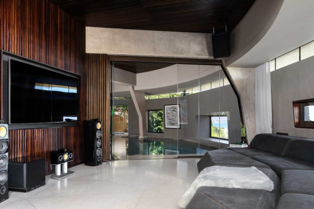 Pengilly House Iron Man Villa - Kloof Rd, Cape Town, South Africa - 77