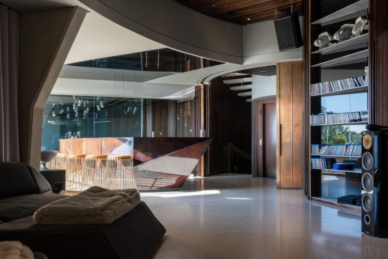 Pengilly House Iron Man Villa - Kloof Rd, Cape Town, South Africa - 81